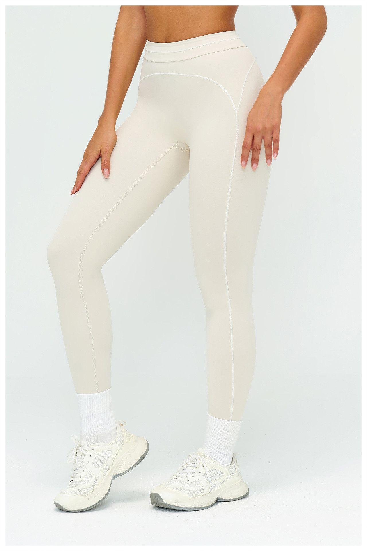 color-blocked sportswear supplier