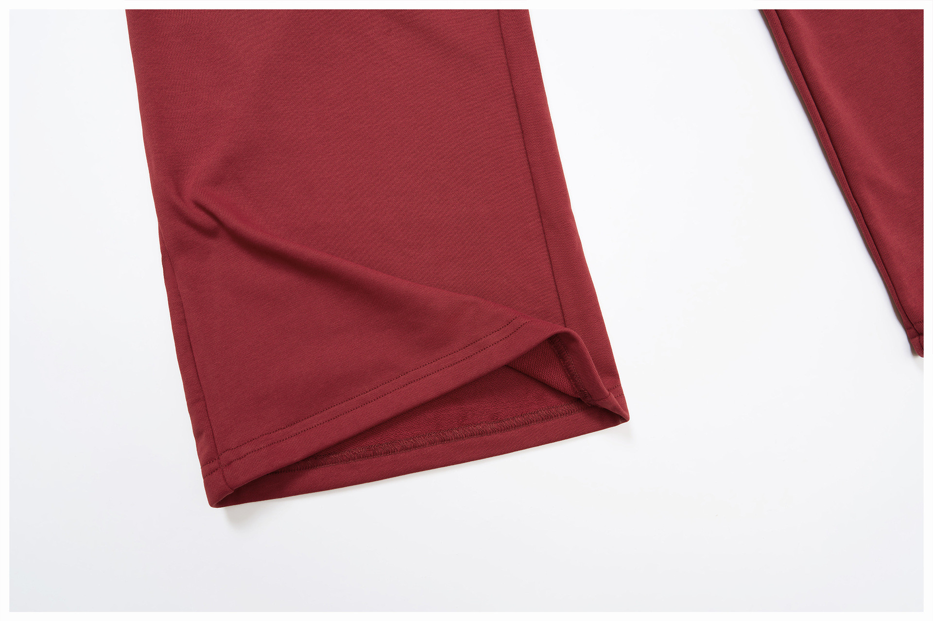 loose-fitting sportswear sourcing