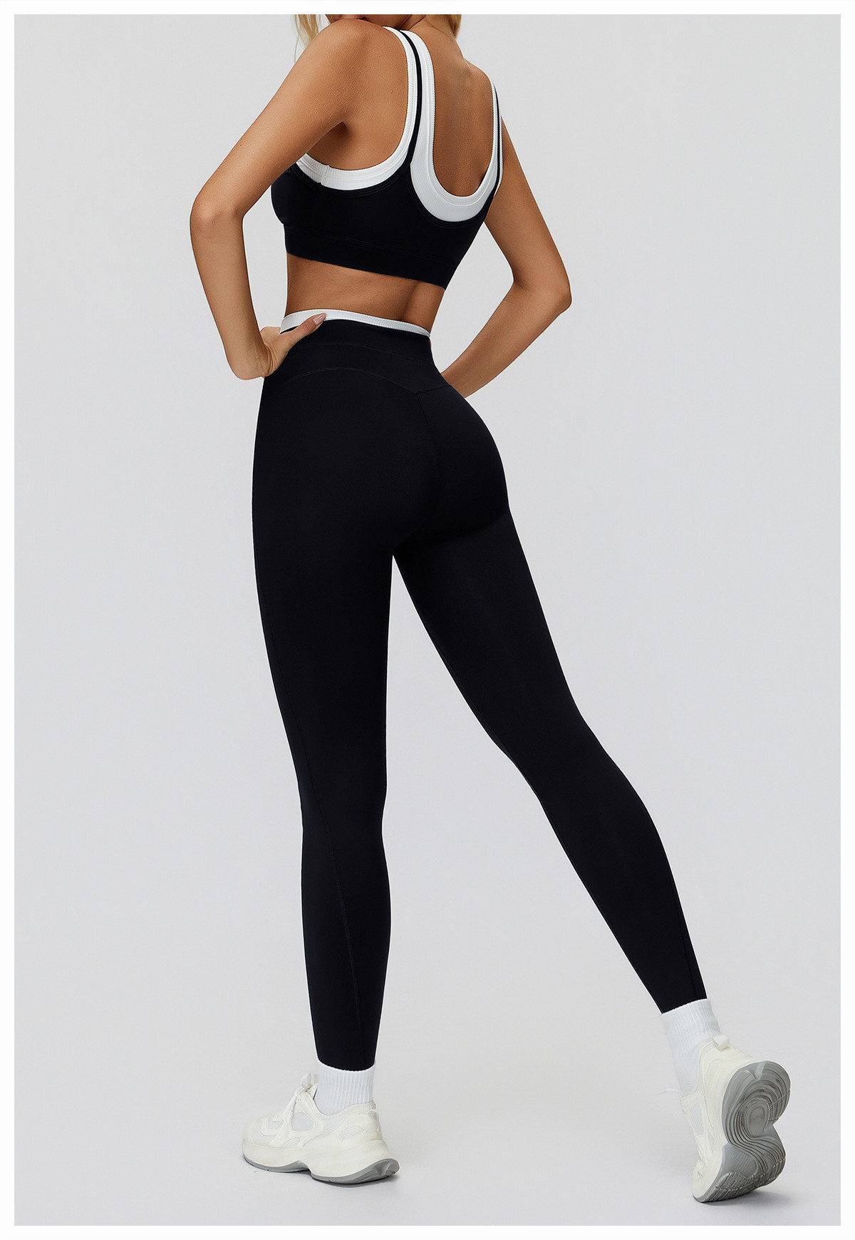 ribbed sportswear for women