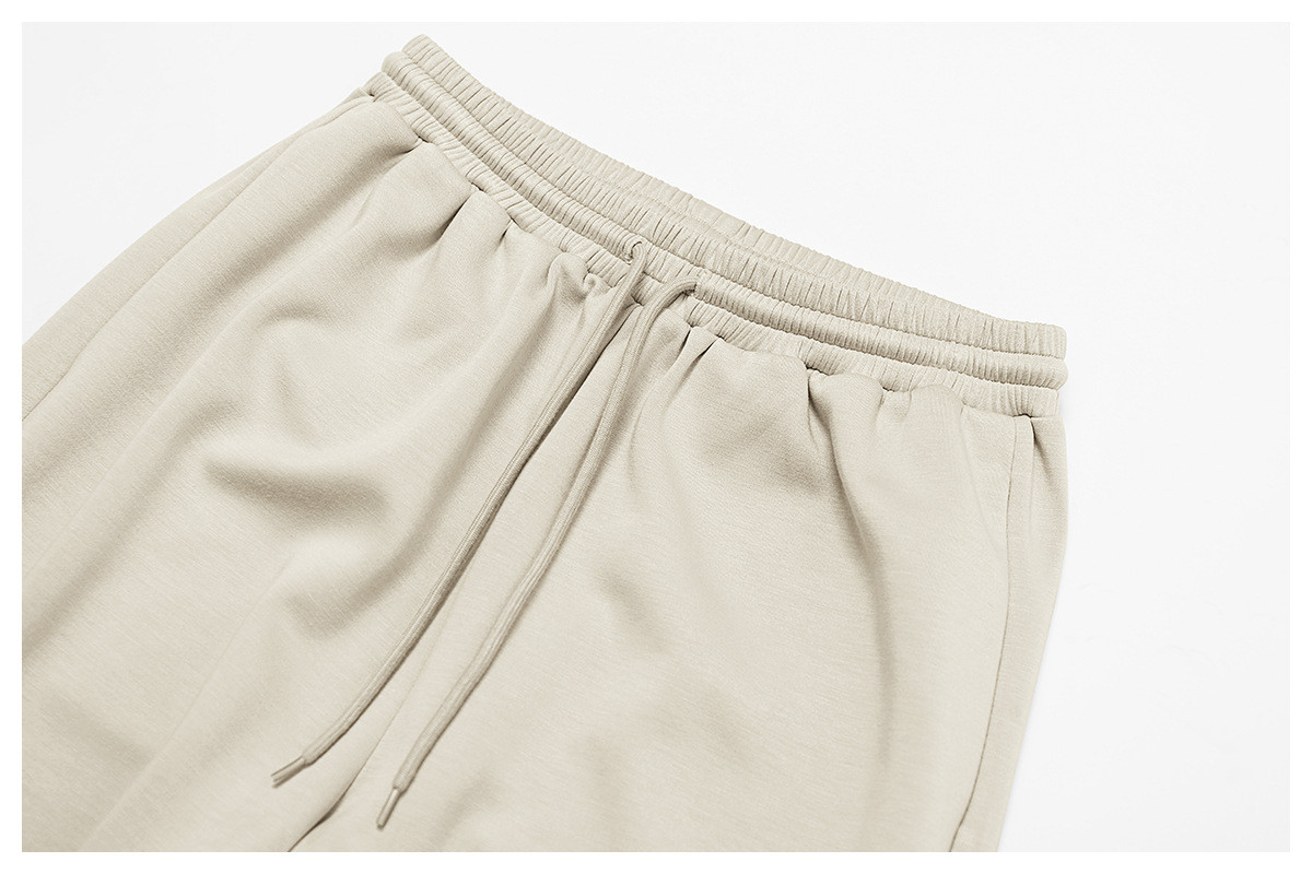 loose fit jogger pants