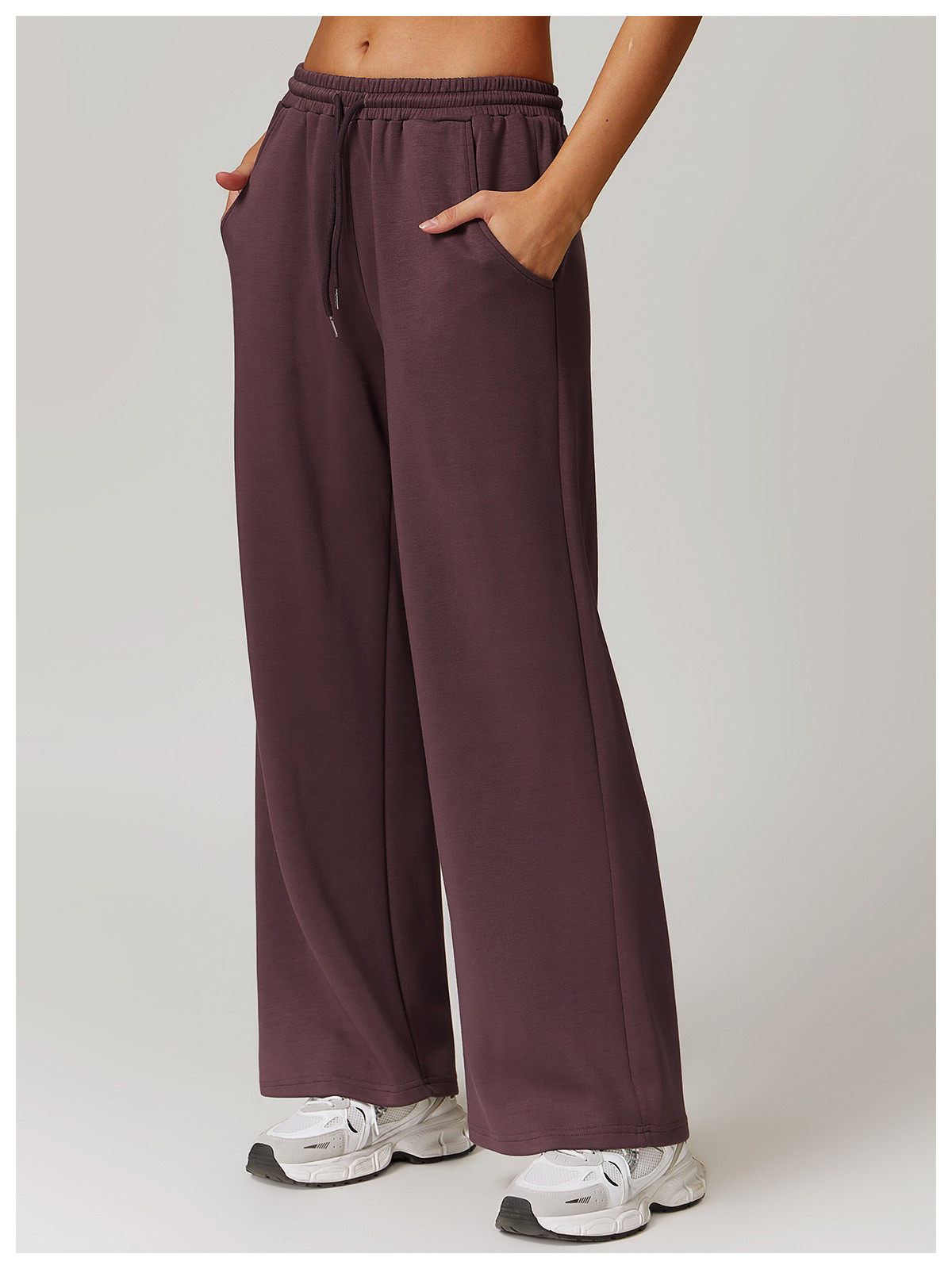 flowing straight-leg sweatpants