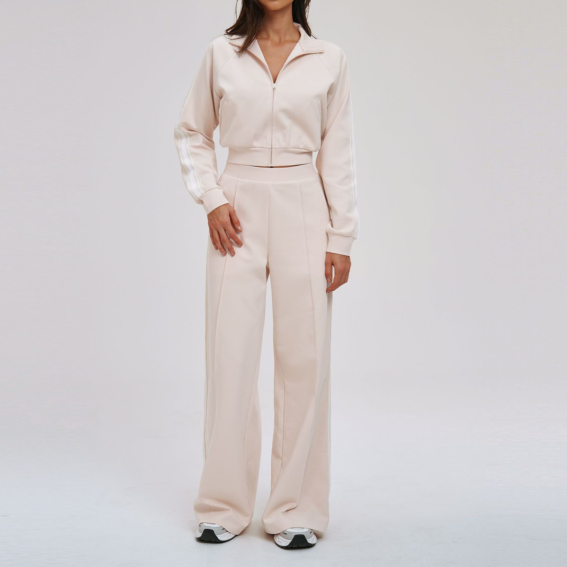 comfortable outdoor cycling apparel