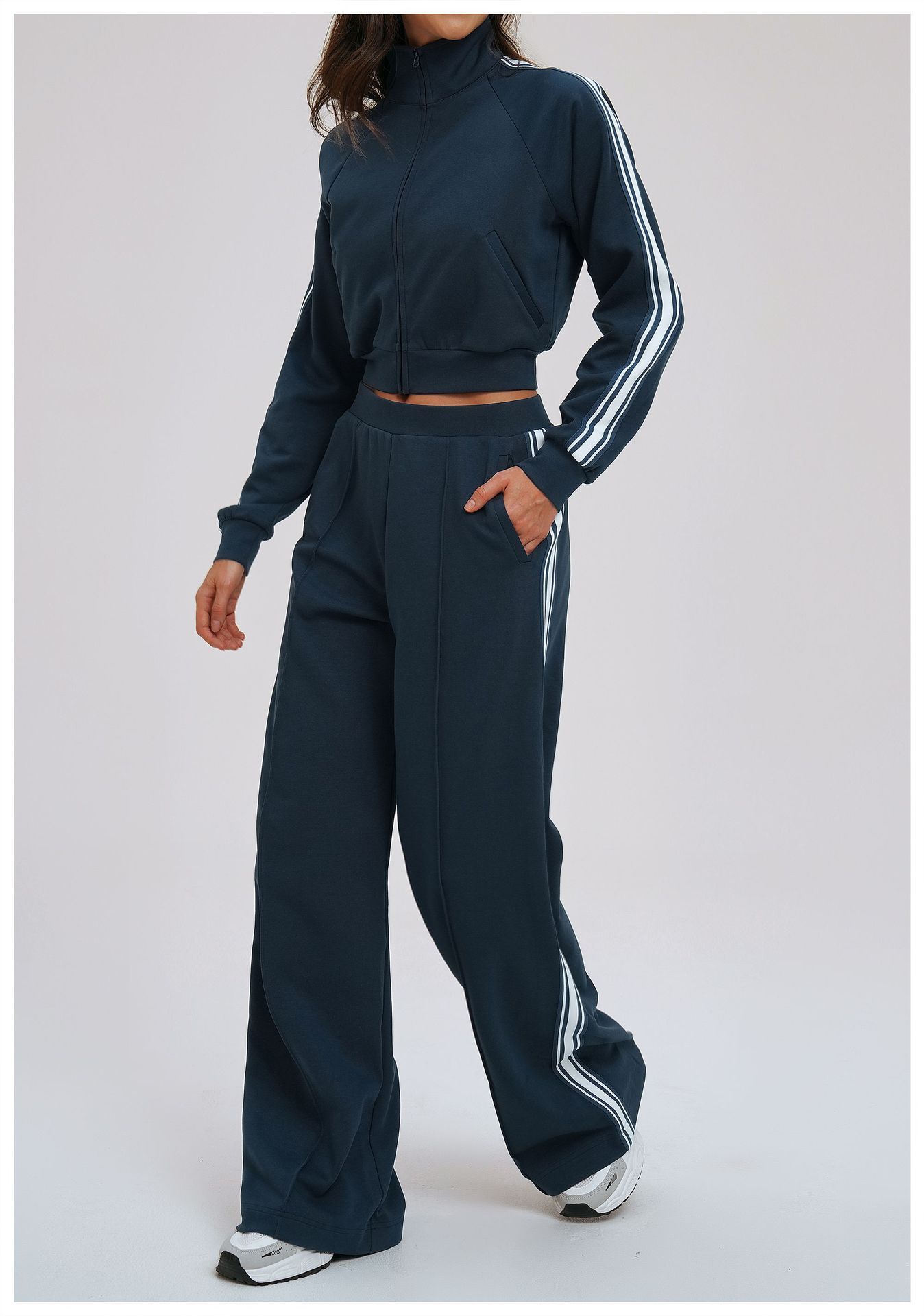 Color-Blocked Cycling Jacket Supplier