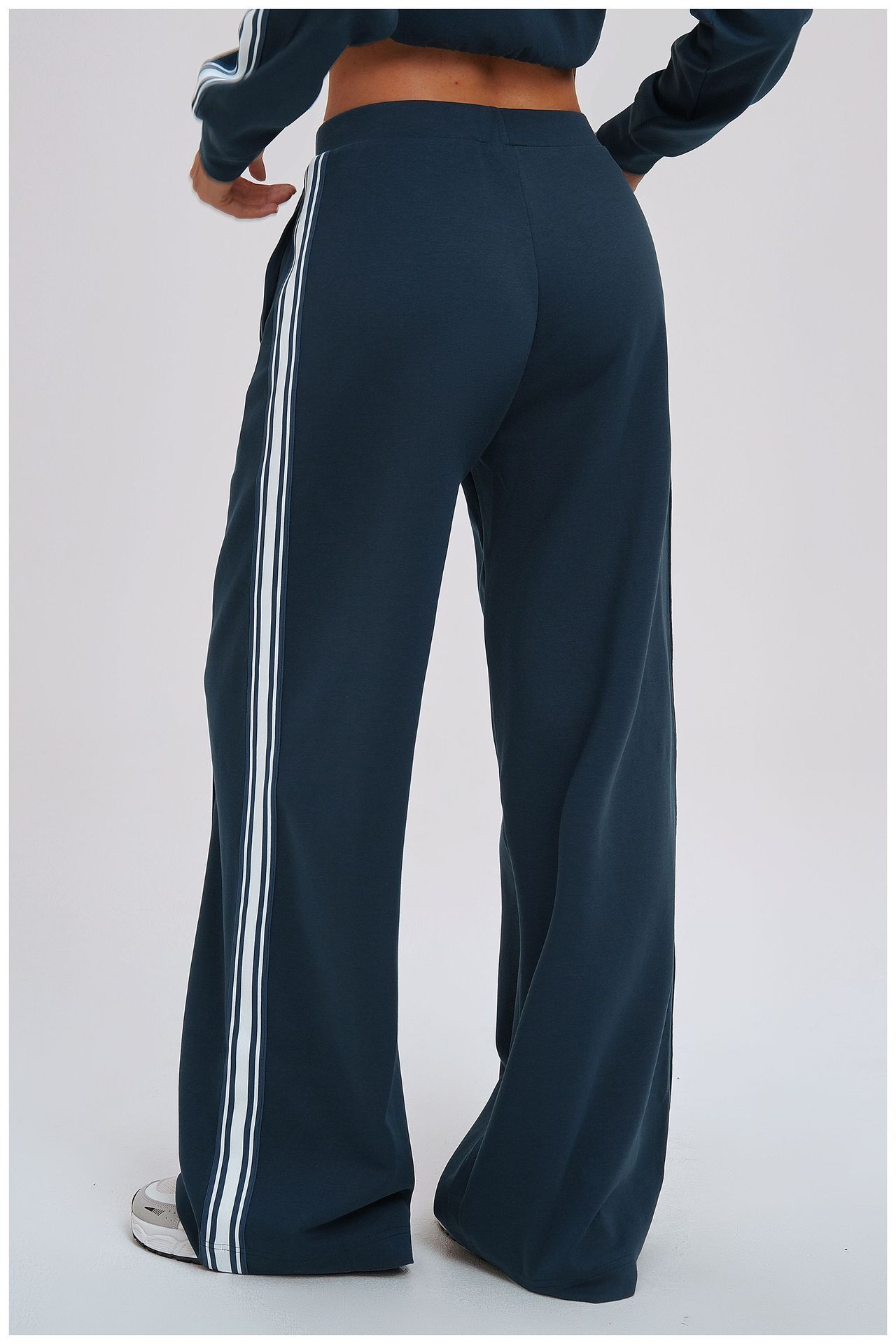 Sportswear Exporter for Global Markets