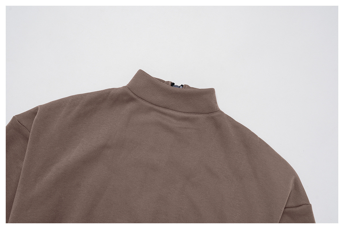 Loose Fit Outdoor Sweatshirt