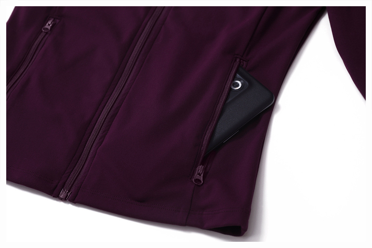 long-sleeved running jacket
