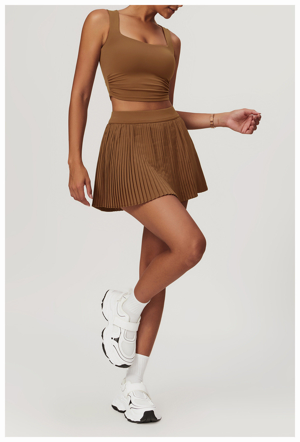 waist-slimming fitness wear