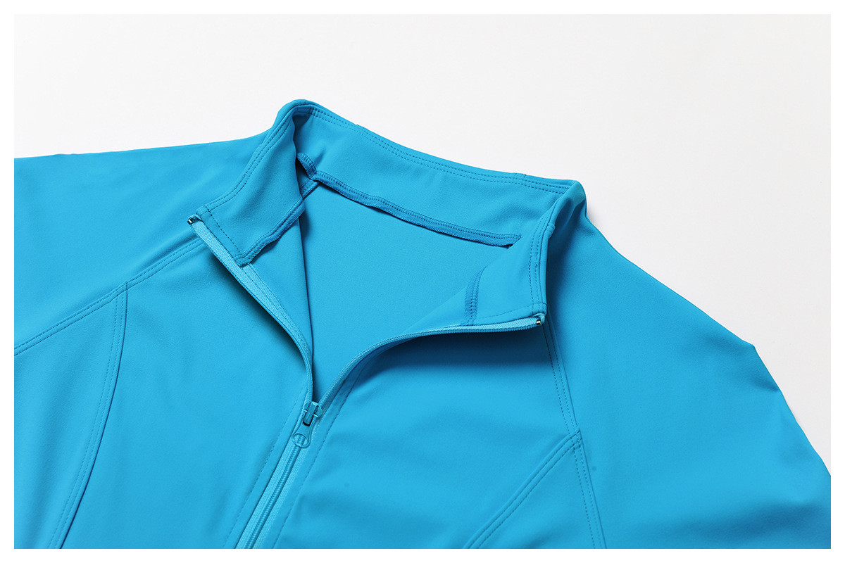 custom women's outdoor sports set