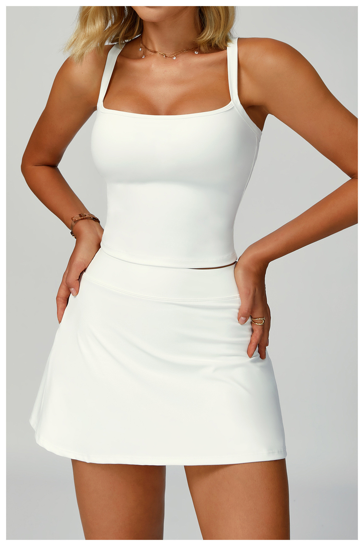 wholesale women's activewear