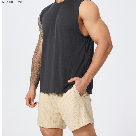Men's American Style Quick Dry Sports Tank Top 1067 | OEM & ODM Available | Sleeveless Gym Vest for Fitness, Football, Badminton & Running | Wholesale & Sourcing Agents Welcome
