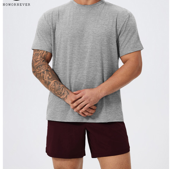 Men's Retro Fitness Sports T-Shirt 1105 | Crew Neck Soft Tee for Tennis, Badminton & Hiking