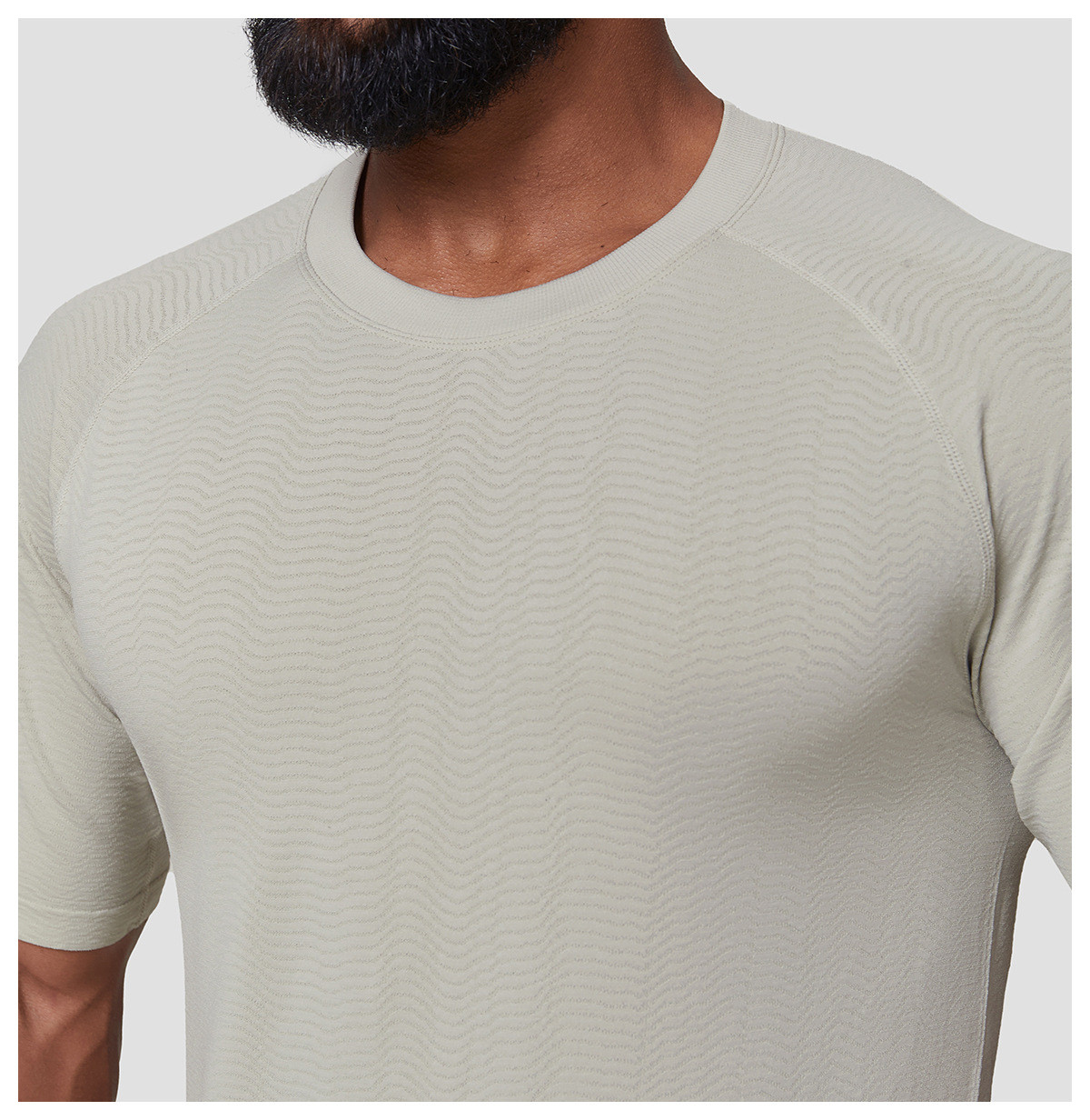 men's performance training t-shirts