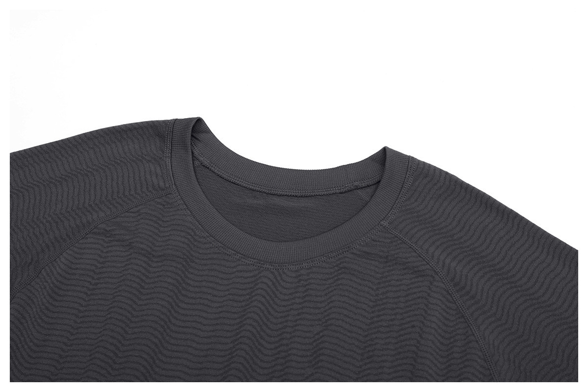 men's performance training t-shirts