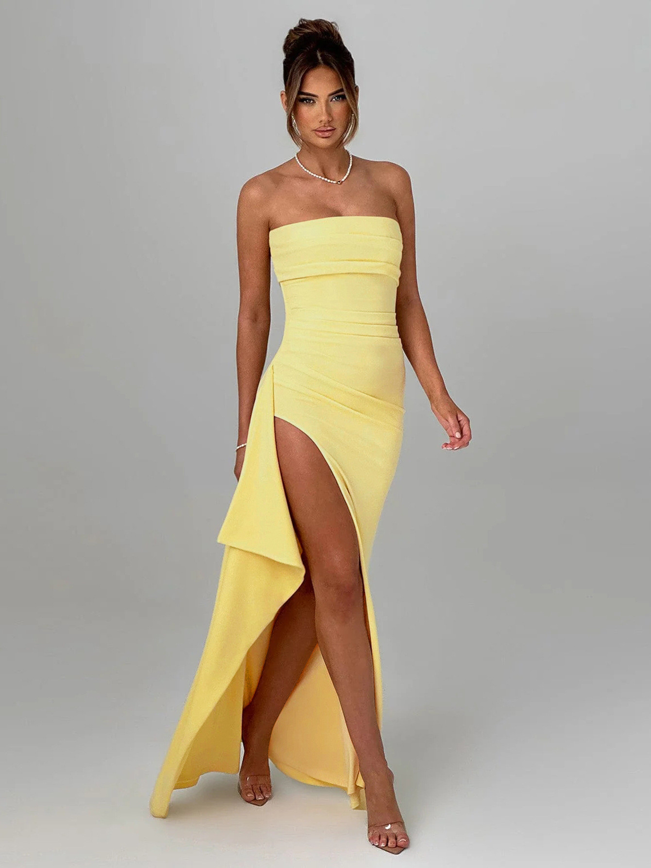 fashion clothing manufacturers for wholesalers