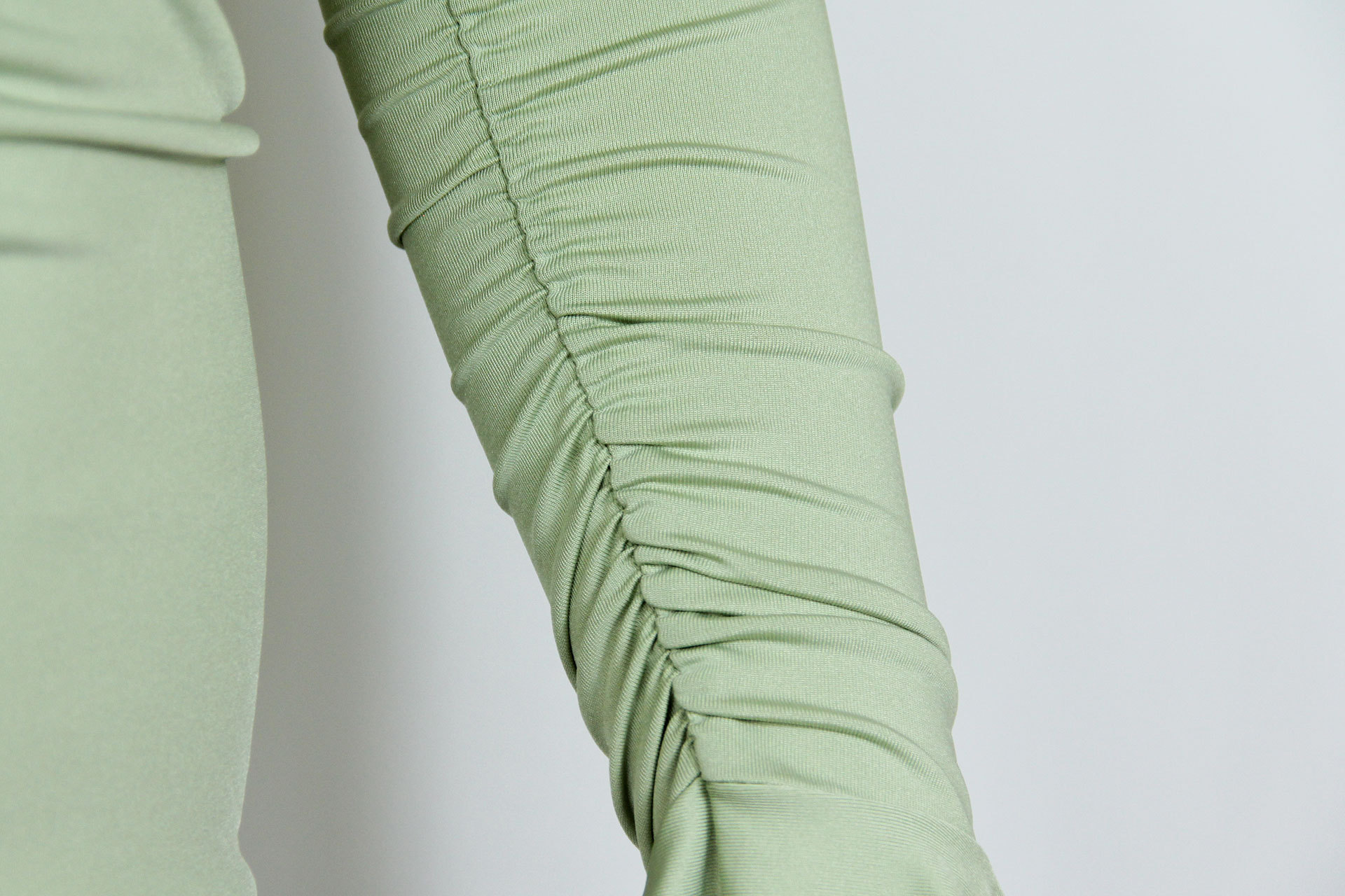 Private Label Off-the-shoulder Dress