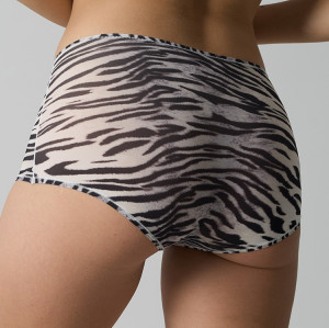 Wholesale 3-Pack Leopard Print Women's High-Waist Underwear Set - Naked Feel Breathable Shorts by Your Trusted OEM & ODM Manufacturer1218