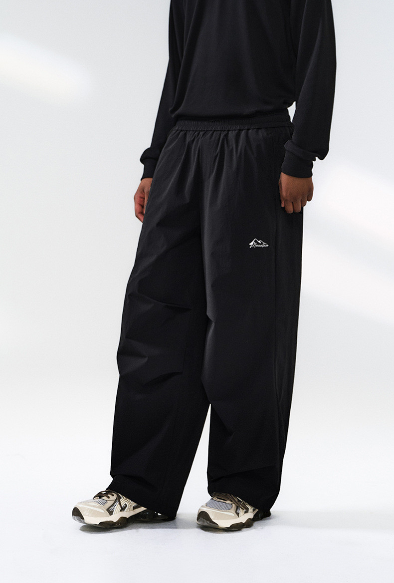 lightweight reflective sportswear