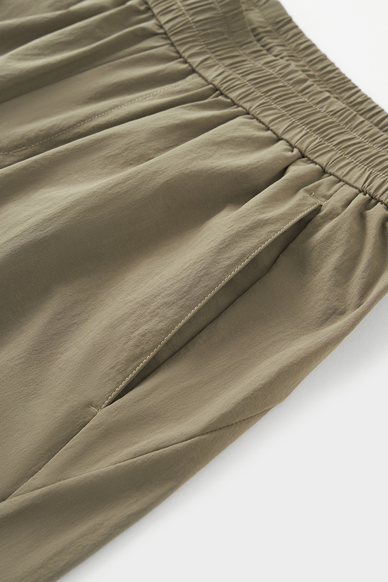 lightweight reflective sportswear