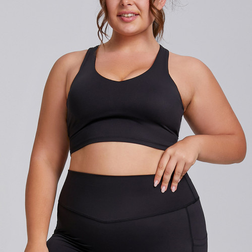 OEM ODM Wholesale Plus-Size Nude-Feel Yoga Set Supplier | High-Waist Two-Piece Gym Wear with Pockets for Activewear Brands & Importers