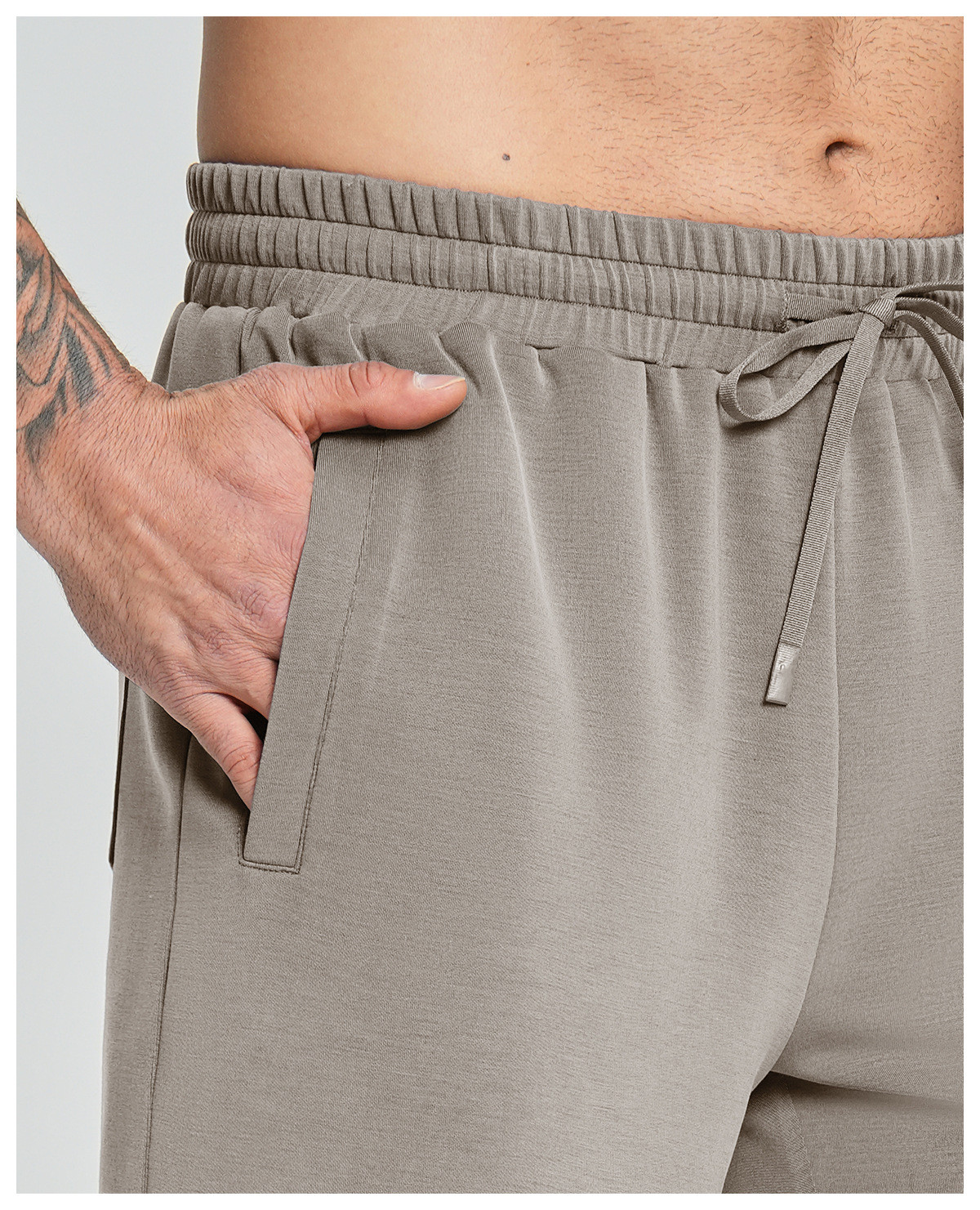 ODM outdoor sports shorts