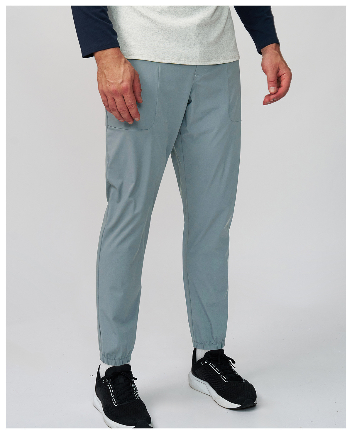 breathable sportswear for golf