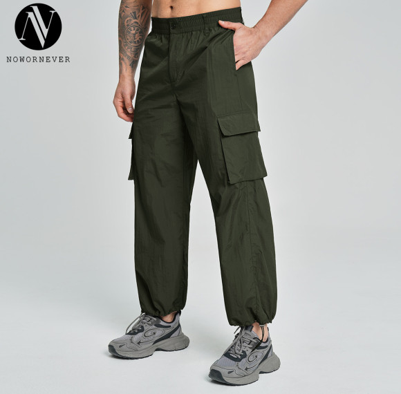 Eco-Conscious Men's Cargo Pants for Fitness and Outdoor Adventures - Made from Recycled Fabric - OEM & ODM Options Available for Wholesale Clients & Sourcing Agents - Style 3552