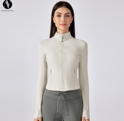 DAW177 Women's Cropped Zip-Up Yoga Jacket - Slim Fit Athletic Running Top | OEM & ODM Activewear Manufacturer for Wholesale, Sourcing Agents & Private Label Partners