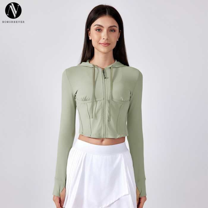 DAW184 Women's Slim Fit Cropped Zip-Up Hooded Yoga Jacket - Athletic Top | Your Trusted Partner for OEM and ODM in Activewear & Sportswear