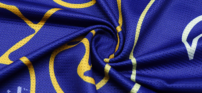 men's custom sports apparel