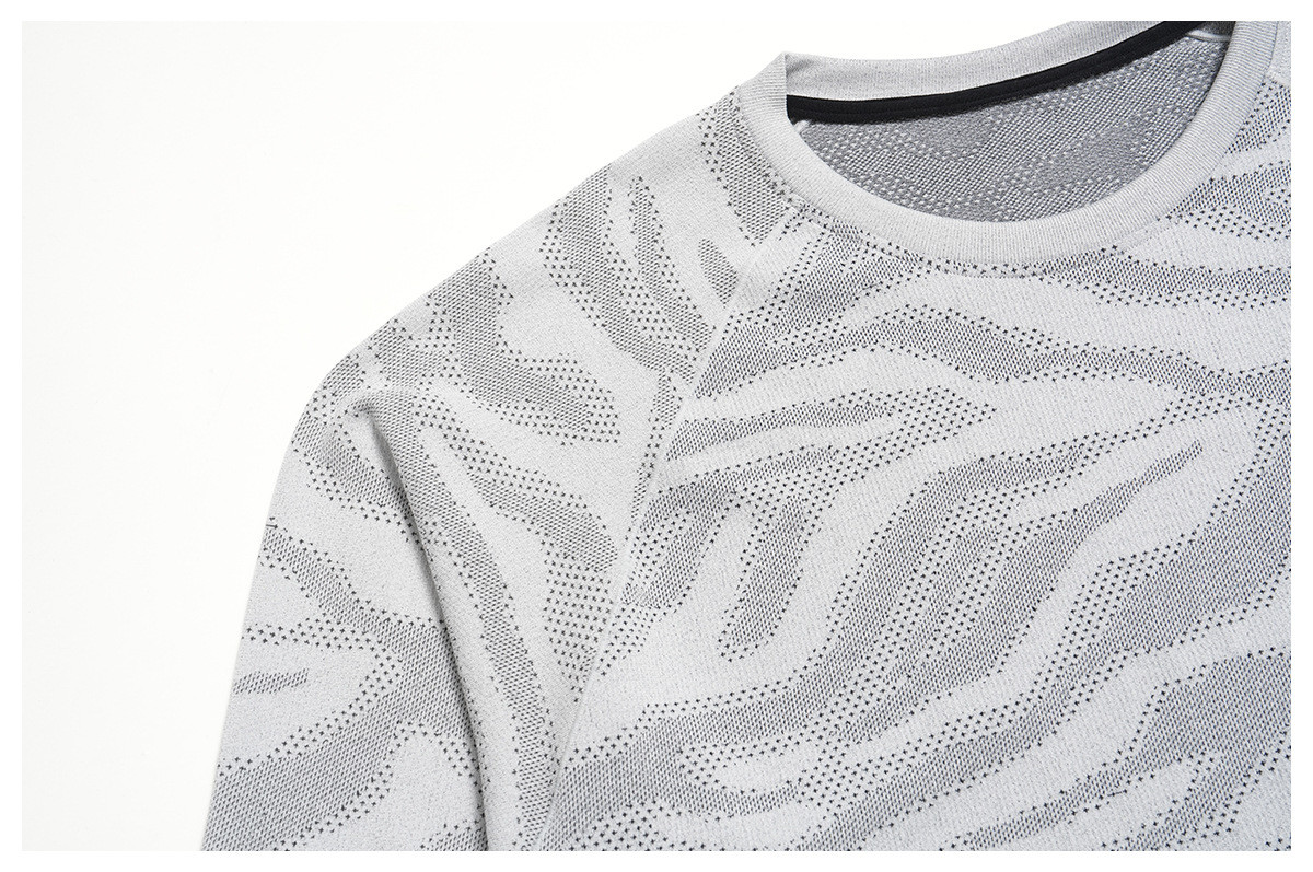 breathable outdoor fitness clothing