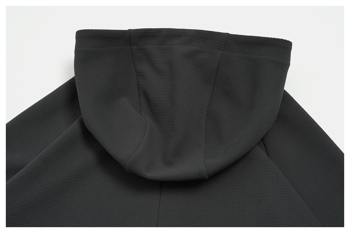 Sports & Fitness Outerwear