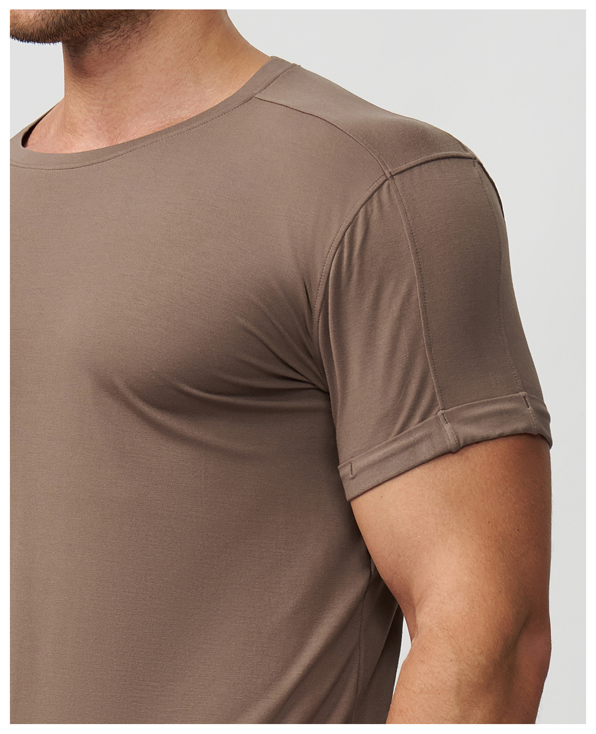 men's casual round neck t-shirt