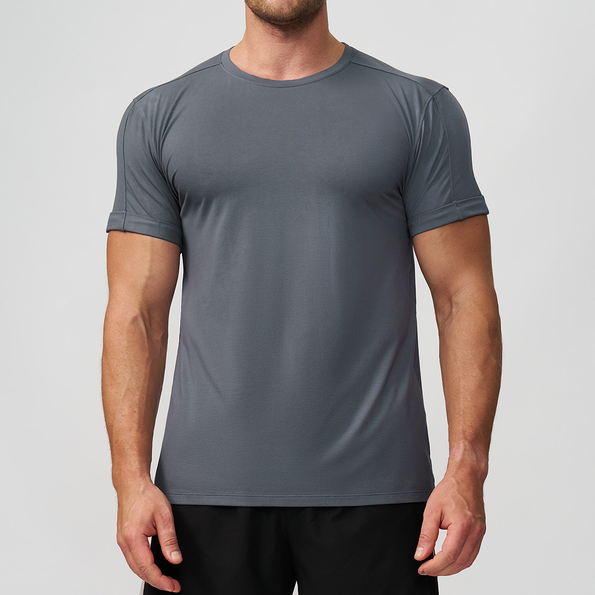 skin-friendly sports fitness top