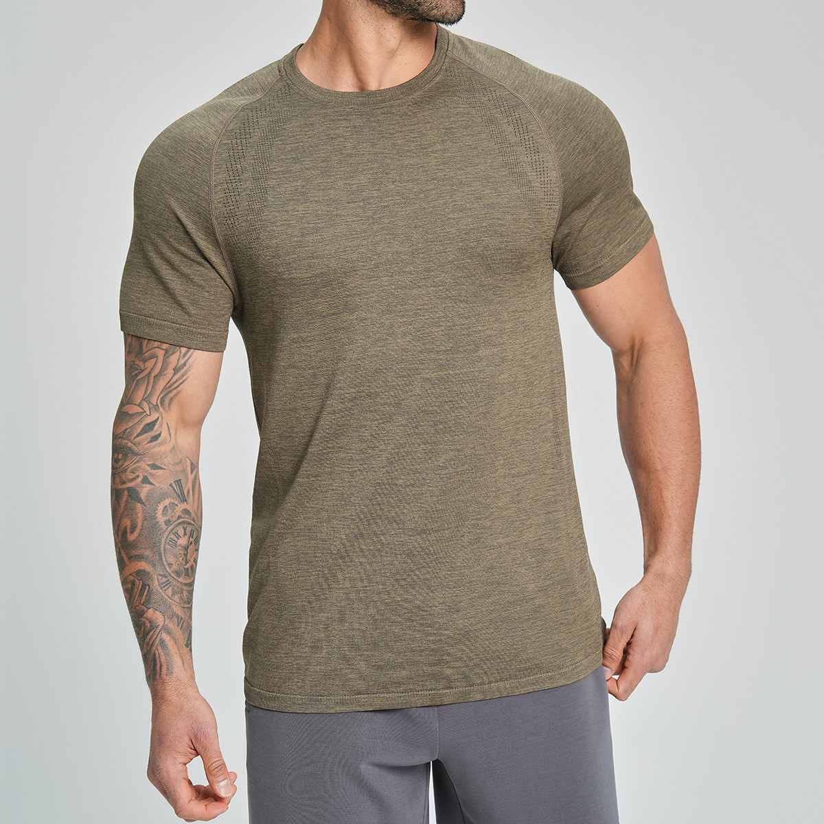 men's breathable sports t-shirt