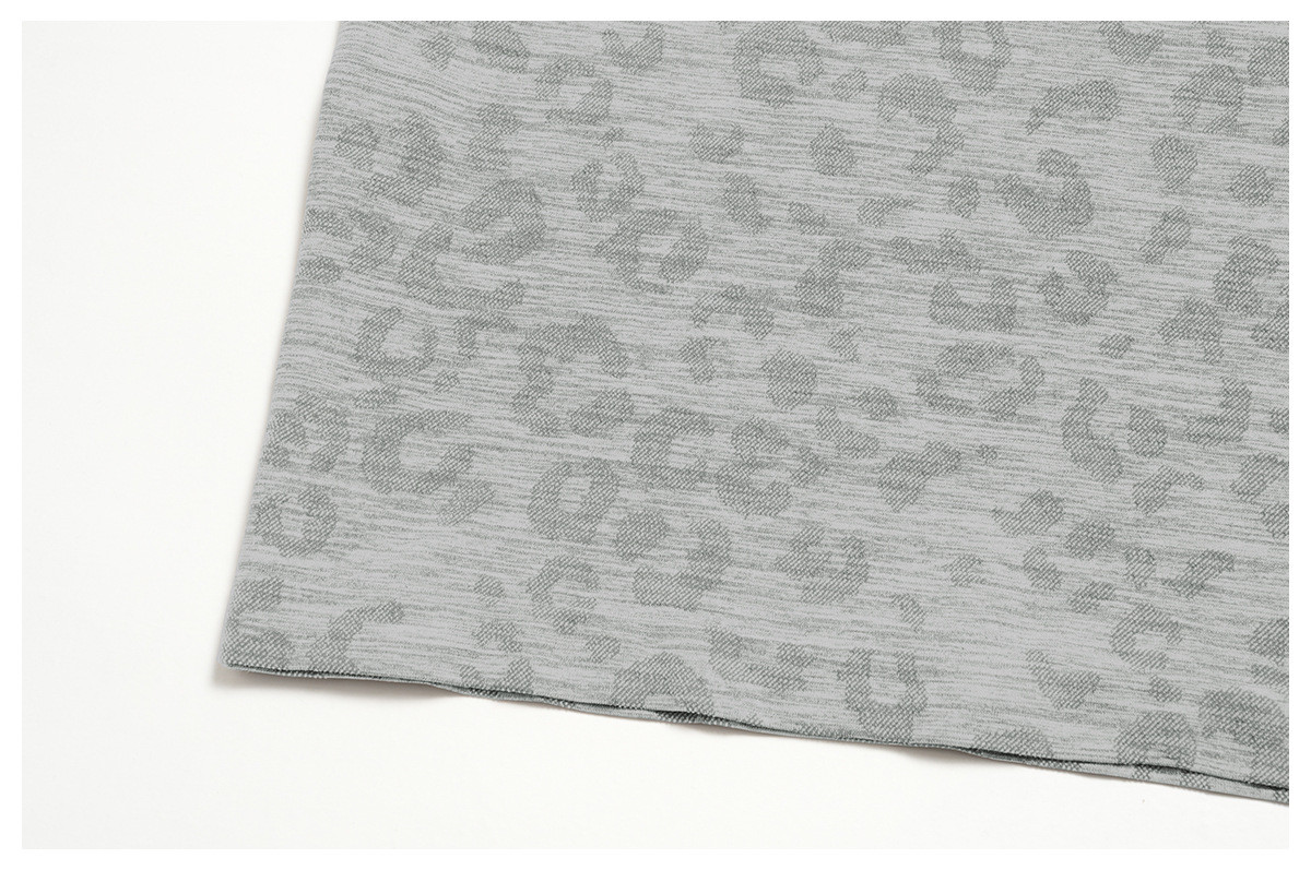 Men's seamless training apparel