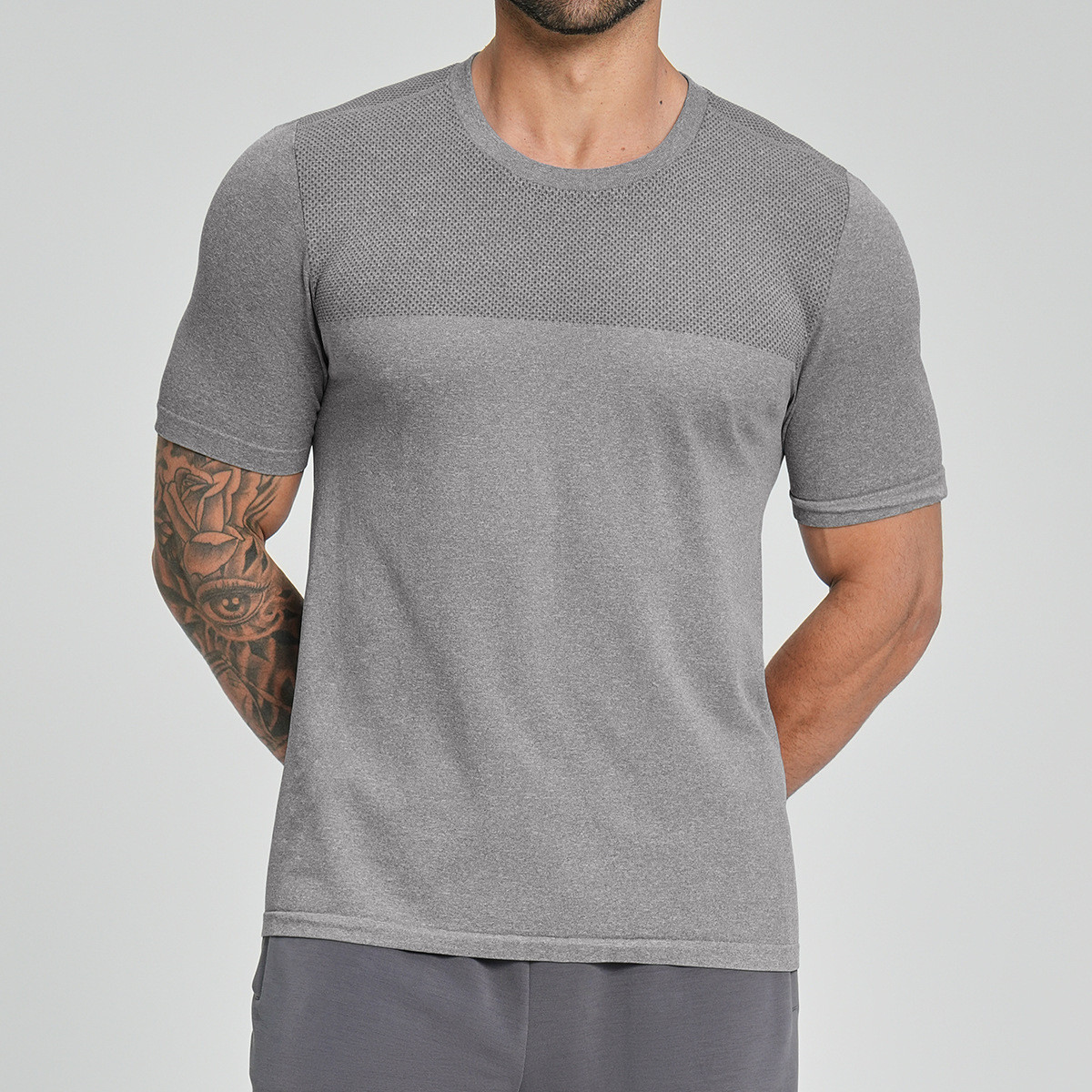 men's seamless athletic t-shirts
