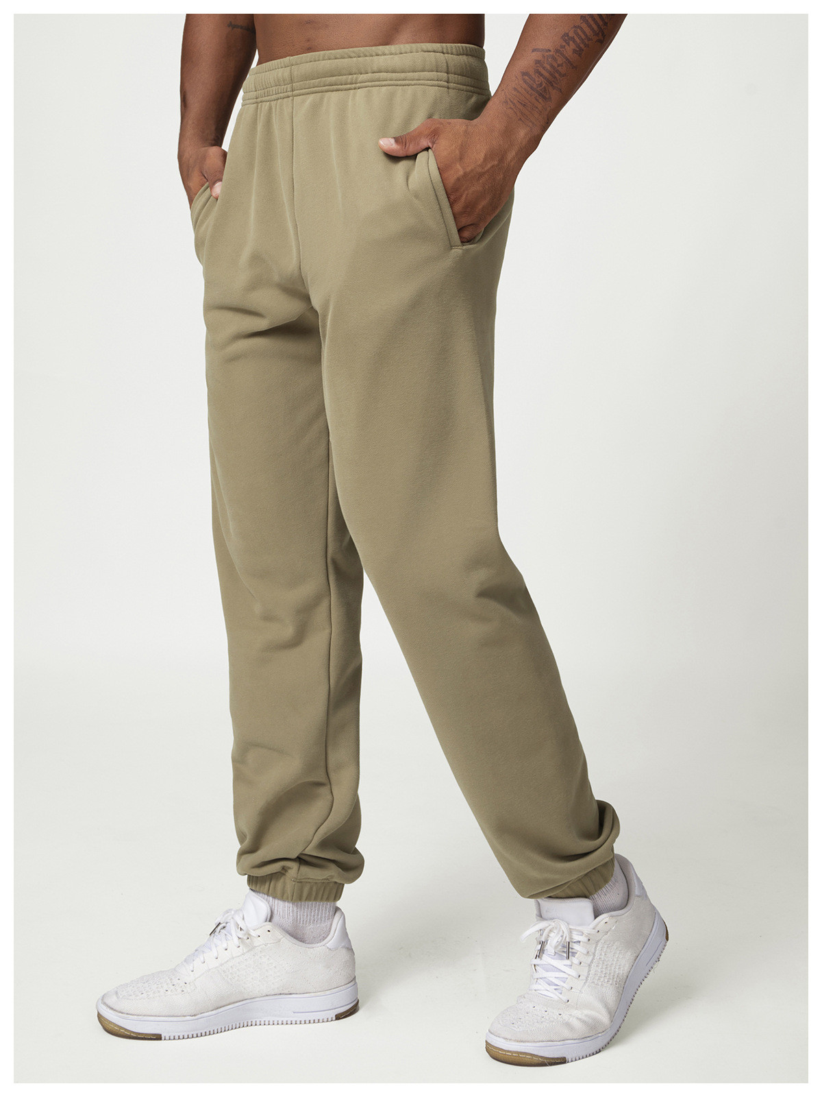 contract manufacturing activewear for men