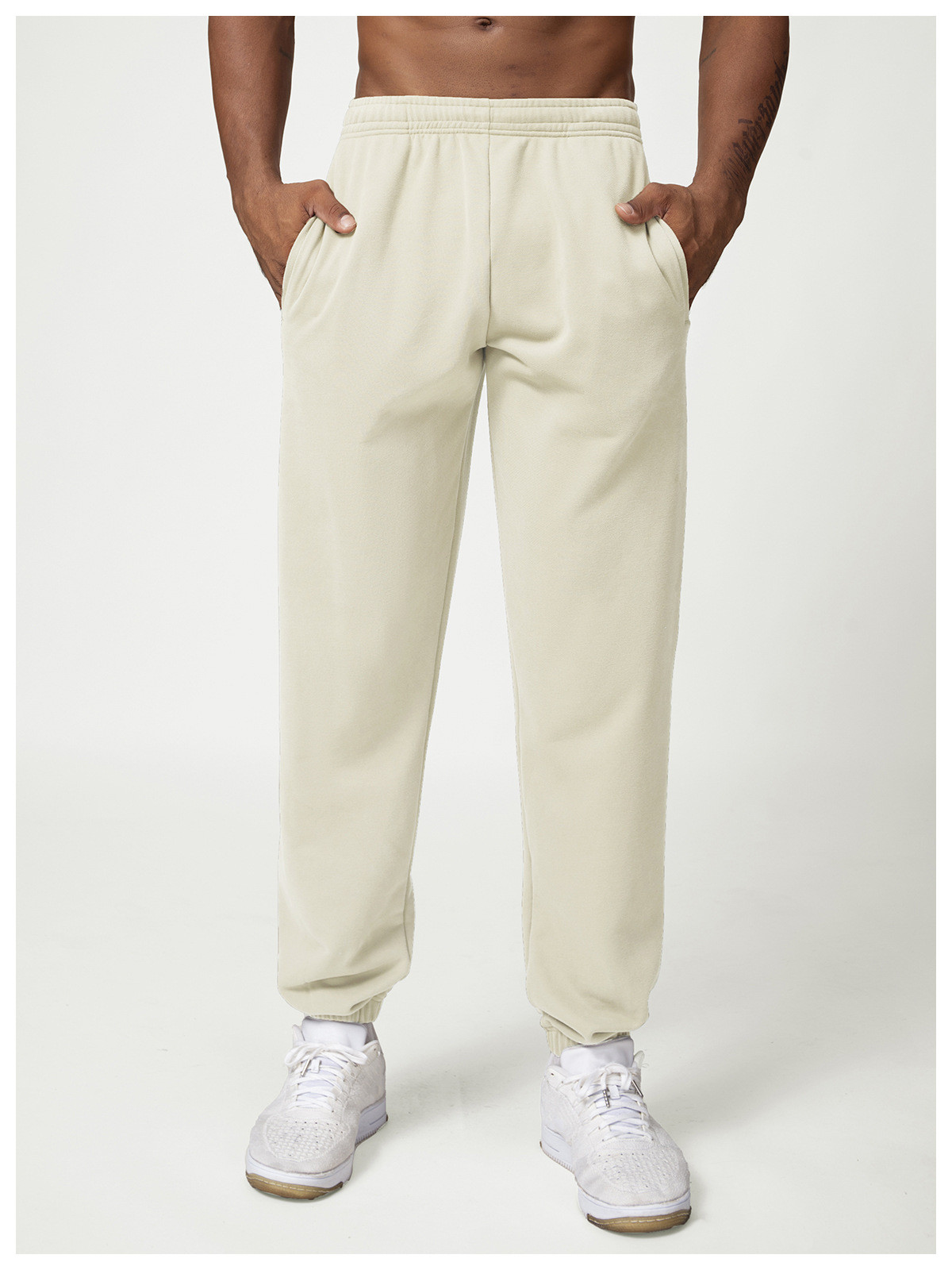 European activewear suppliers