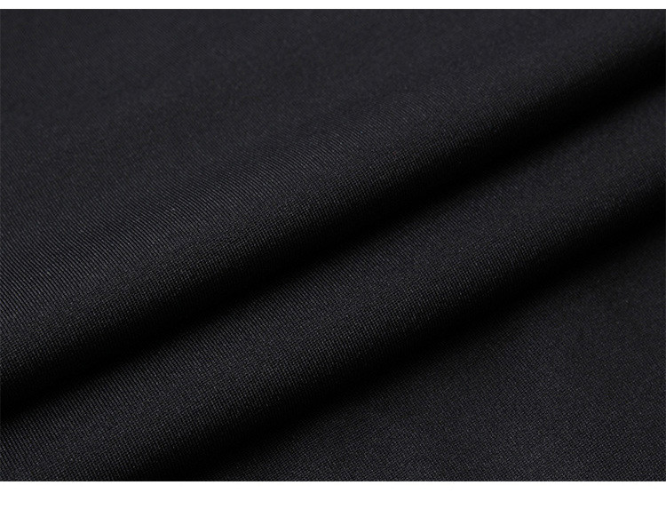 Men's fitness apparel