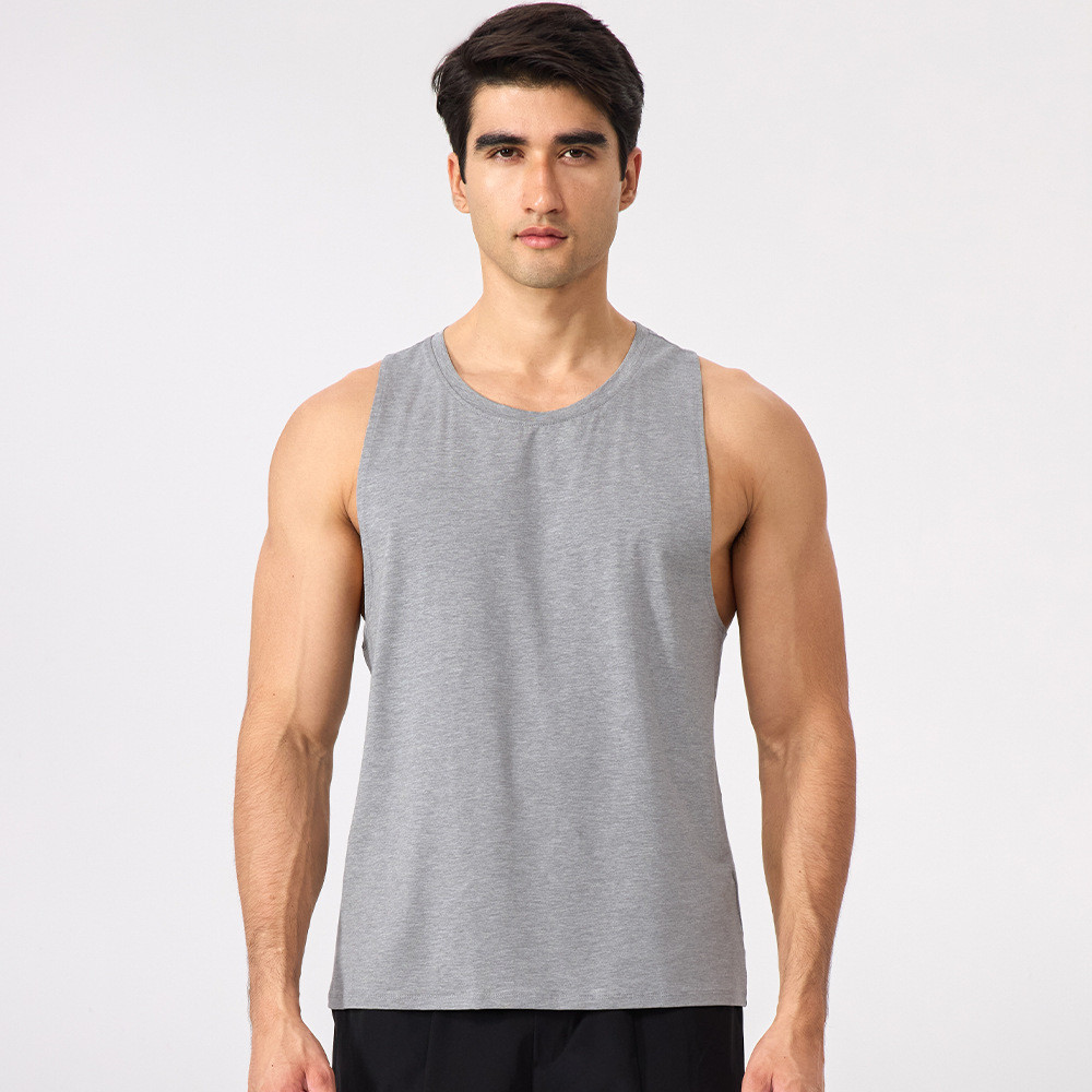 breathable sleeveless fitness tank top