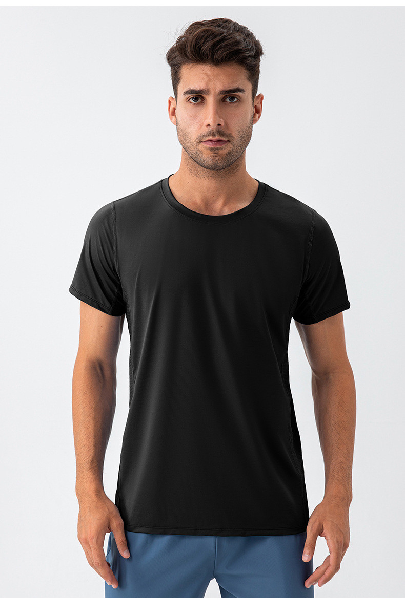 sports t-shirt for training and running