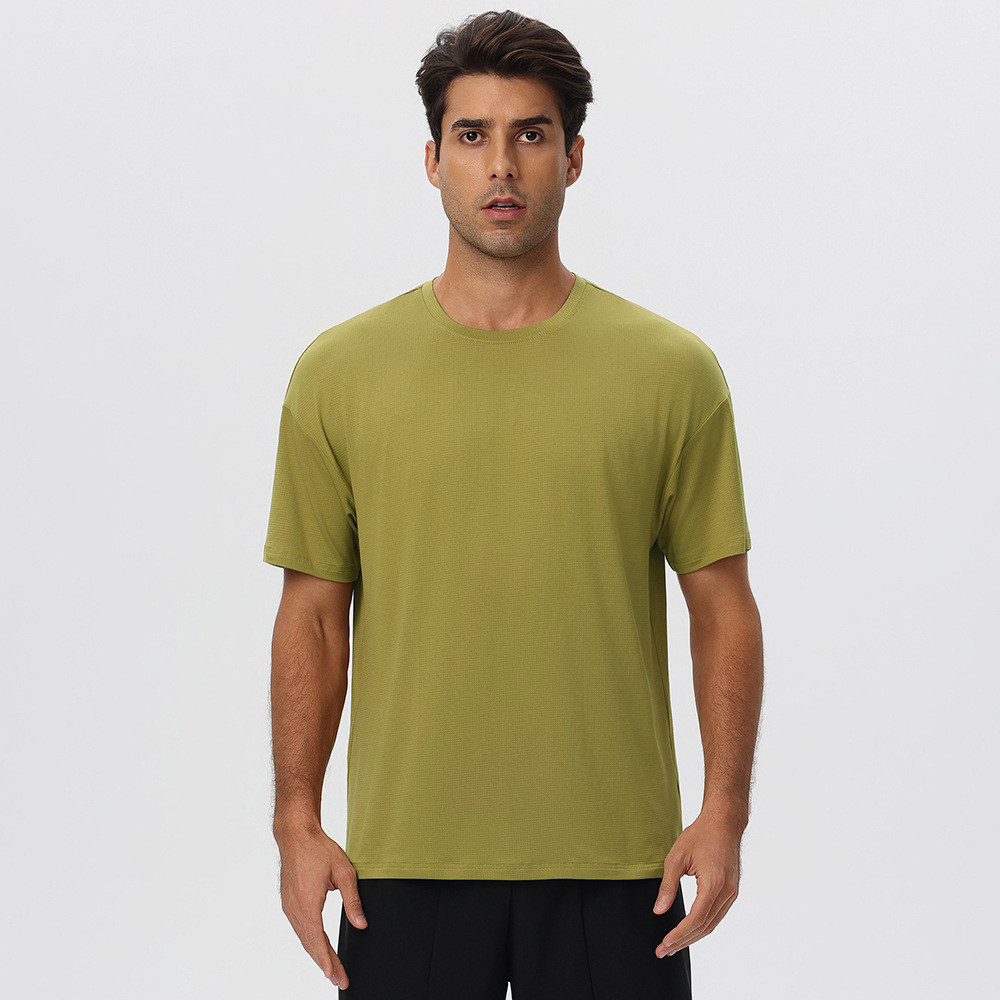 breathable fitness t-shirt for running