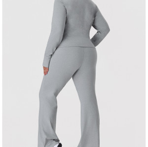 ODM Plus Size Activewear Set Supplier | Custom Butt-Lift High-Stretch Flared Pants & Stand Collar Jacket with Milk Silk FabricP02517