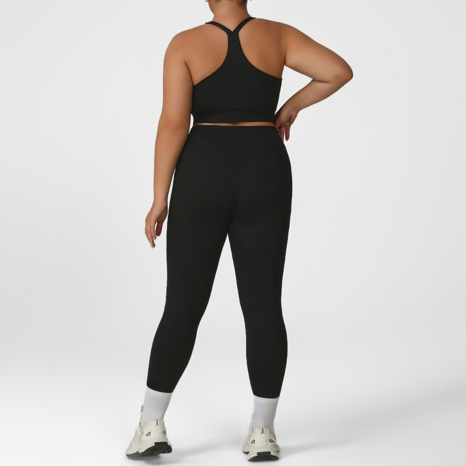 Curvy Women Activewear Supplier
