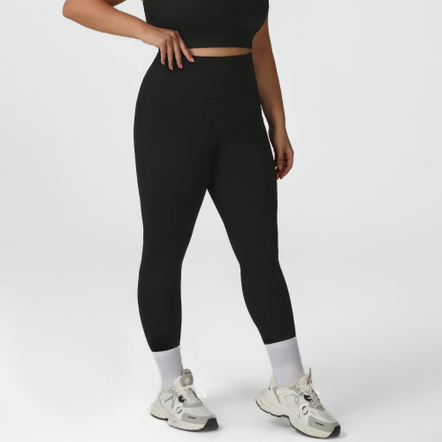 Plus Size Nude-Feel Fitness Leggings Manufacturer & OEM Supplier for Activewear Brands, offering High-Waist Butt-Lift 7/8 Length Yoga Pants Wholesale.P02502-P