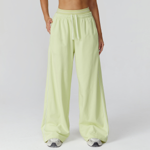 Relaxed Wide-Leg Track Pants | Elastic Waist & Side Piping