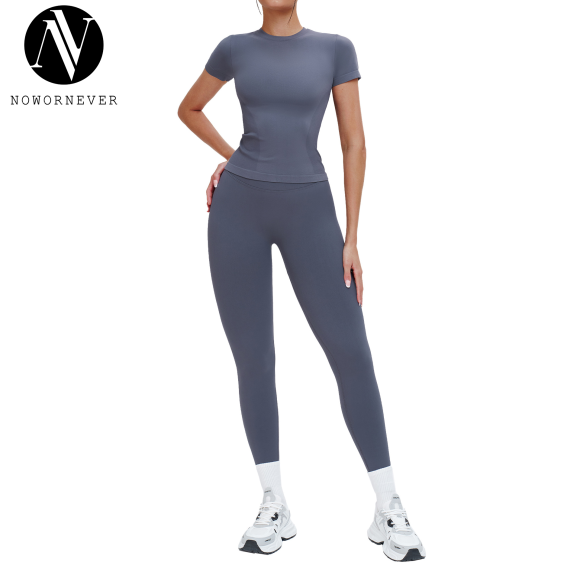 OEM & ODM Women's Cross-Border Seamless Sportswear Set - Comfortable Round Neck Fitness Yoga Set for Outdoor Running | Wholesale Activewear Solutions