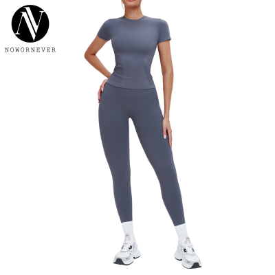 OEM & ODM Women's Cross-Border Seamless Sportswear Set - Comfortable Round Neck Fitness Yoga Set for Outdoor Running | Wholesale Activewear Solutions