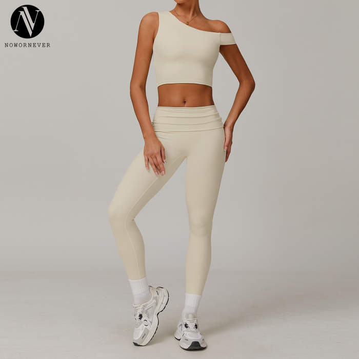 Eco-Friendly Women's Recycled Yoga Set - Breathable & Quick-Dry Fabric, Ideal for OEM/ODM Orders. Wholesale Opportunities for Activewear and Sportswear Brands!