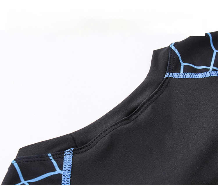 outdoor sports clothing for men